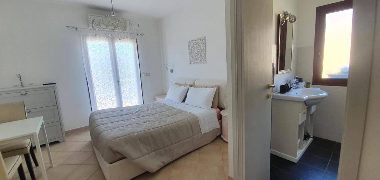 B&B Villa Orchidea Ольбия Экстерьер фото