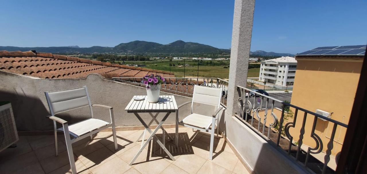 B&B Villa Orchidea Ольбия Экстерьер фото
