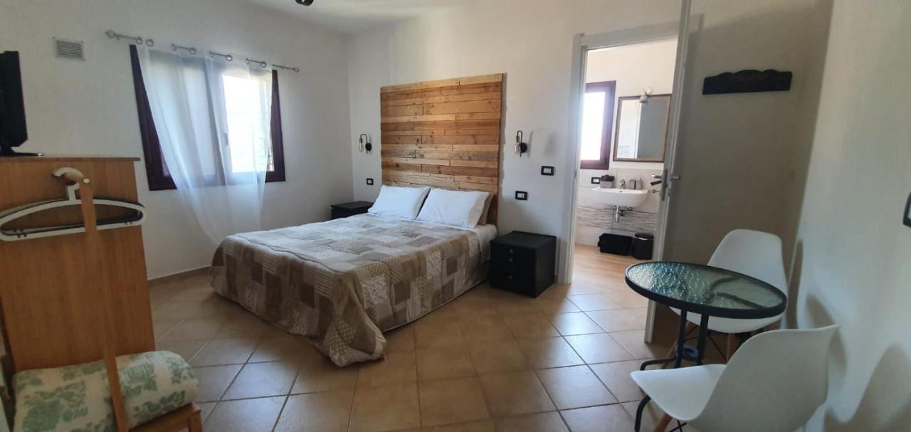 B&B Villa Orchidea Ольбия Экстерьер фото